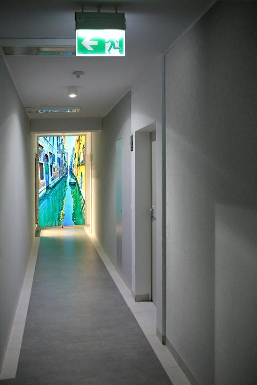 Apartemen studio 35 m² dengan 1 kamar mandi pribadi di Pusat Kota Poznan Bagian luar foto
